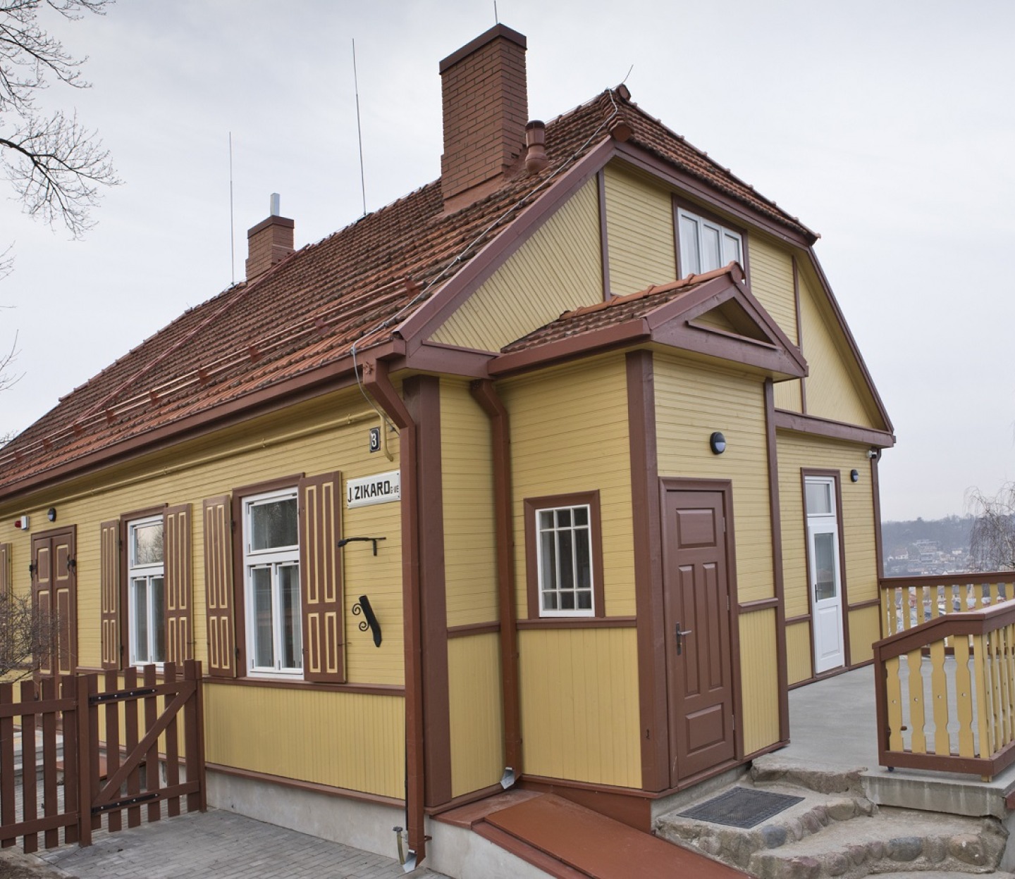 J. ZIKARAS HOUSE-MUSEUM