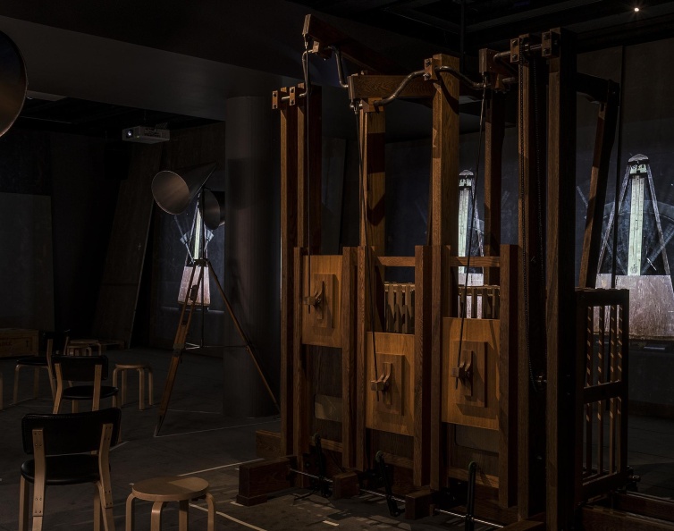 "THAT WHICH WE DO NOT REMEMBER" EXHIBITION BY WILLIAM KENTRIDGE